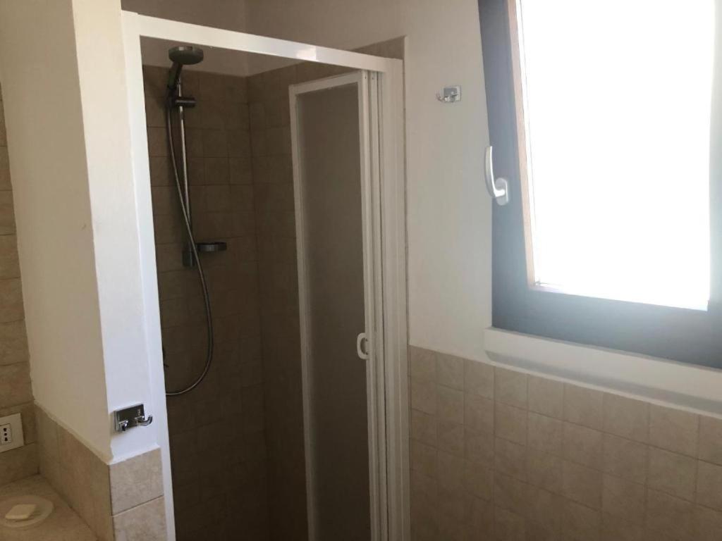 Appartement Trilocale Con Cortile à Budoni Extérieur photo